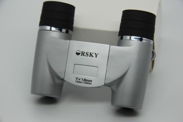 Portable 6X18 Roof Prism Binoculars DCF Prime Lens KW1 8° Angular Field Of View