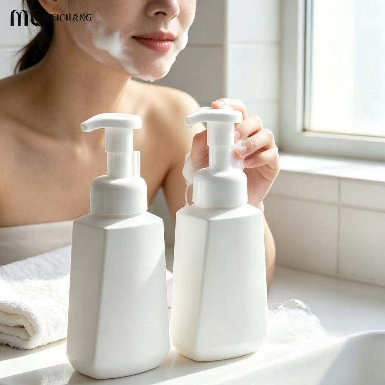 280ml PE Foaming Pump Bottle for Personal Care and Household Cleaning（MC-1807）