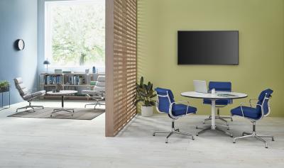 High Grade Aluminum Group Management Chair Full Leather Material Width 58 Cm
