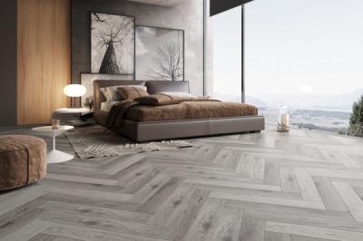 desenhos em espinha Spc de 4mm que pavimentam o formaldeído de Grey Oak Anti Slip Zero