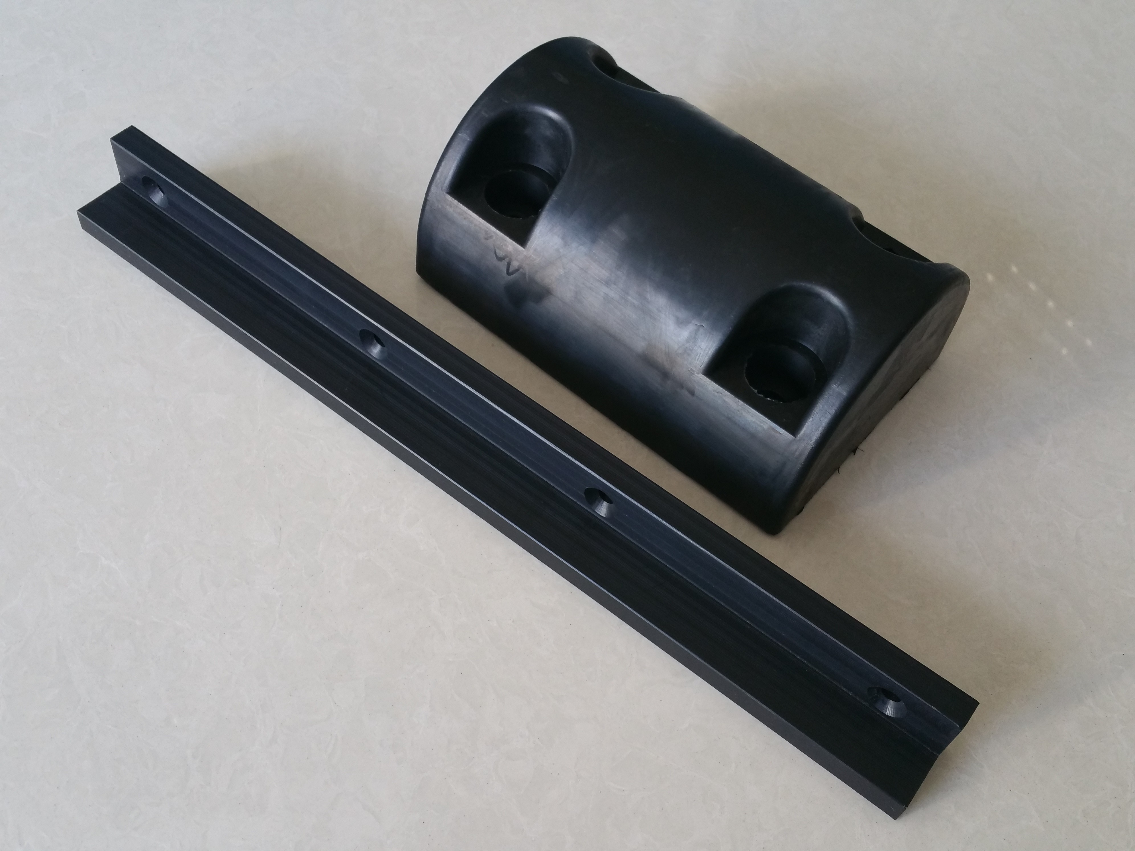 High Temperature High Pressure Resistant Double Lip Industrial Rubber Oil Seal for Custom Applications