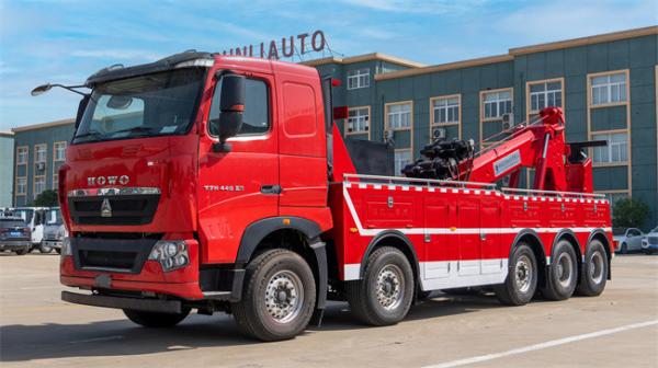 Howo Right Hand Drive Rotator Heavy Duty Wrecker Tow Truck 60 Ton Wrecker Towing Truck