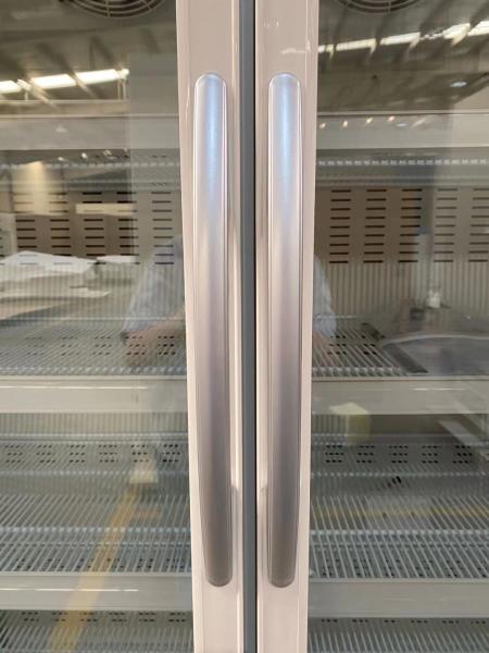 refrigerador biomedicável do refrigerador do laboratório da farmácia da porta dobro de capacidade 656L a maior