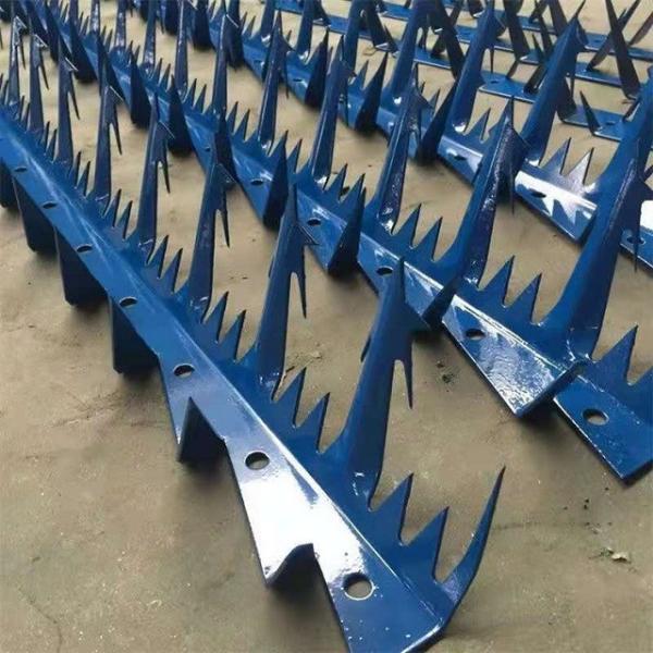 Pulverize anti cerca revestida Post Spikes do metal da parede da escalada 64mm-100mm