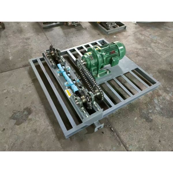 Engineered custom roller coating conveyor chain automated coating system