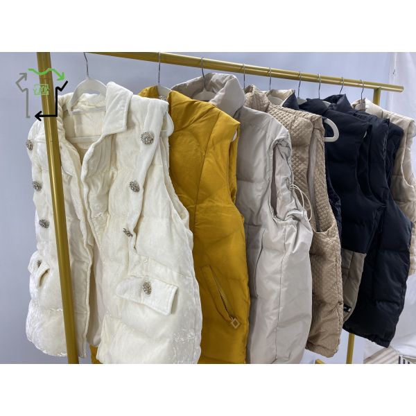 Second Hand Ladies Clothes Grade A Outdoor Warm Autumn Winter Old Clothes Slim Fit