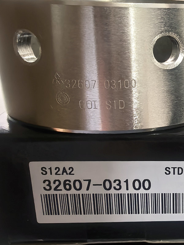 HINO EP100 WATER PUMP  22 teech 16100-3122