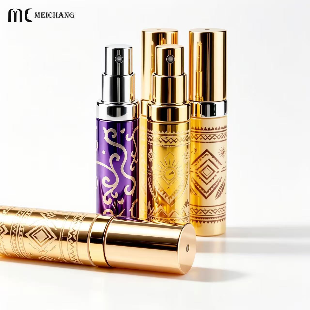 Vintage Engraved Metal Perfume Atomizer, 3ml Refillable Portable Fragrance Spray Bottle (MC-1209)
