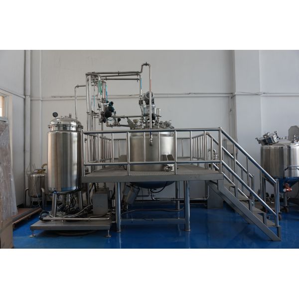 Multifunctional Extraction and Concentration Unit with 304/316L Stainless Steel for Low-Temperature Vacuum Concentration and ≥85–90% Solvent Recovery