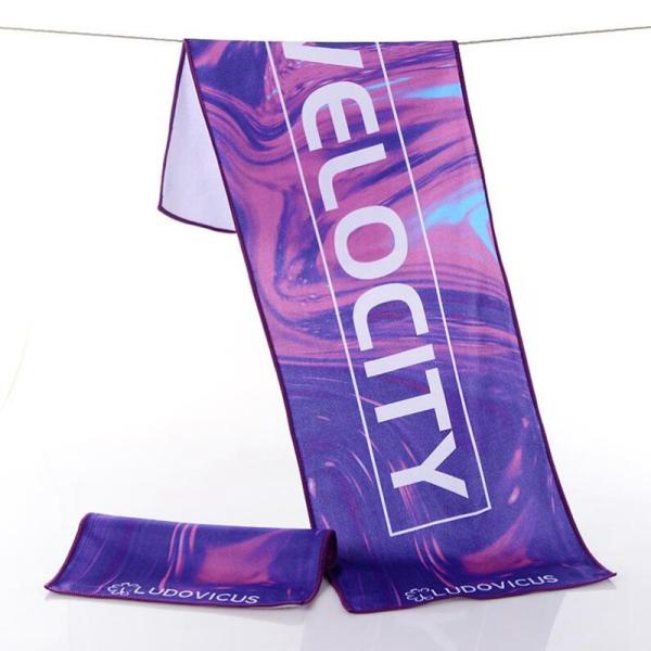 Résistant à l'humidité serviette imprimée sur mesure Tissu en microfibre personnalisé réutilisable