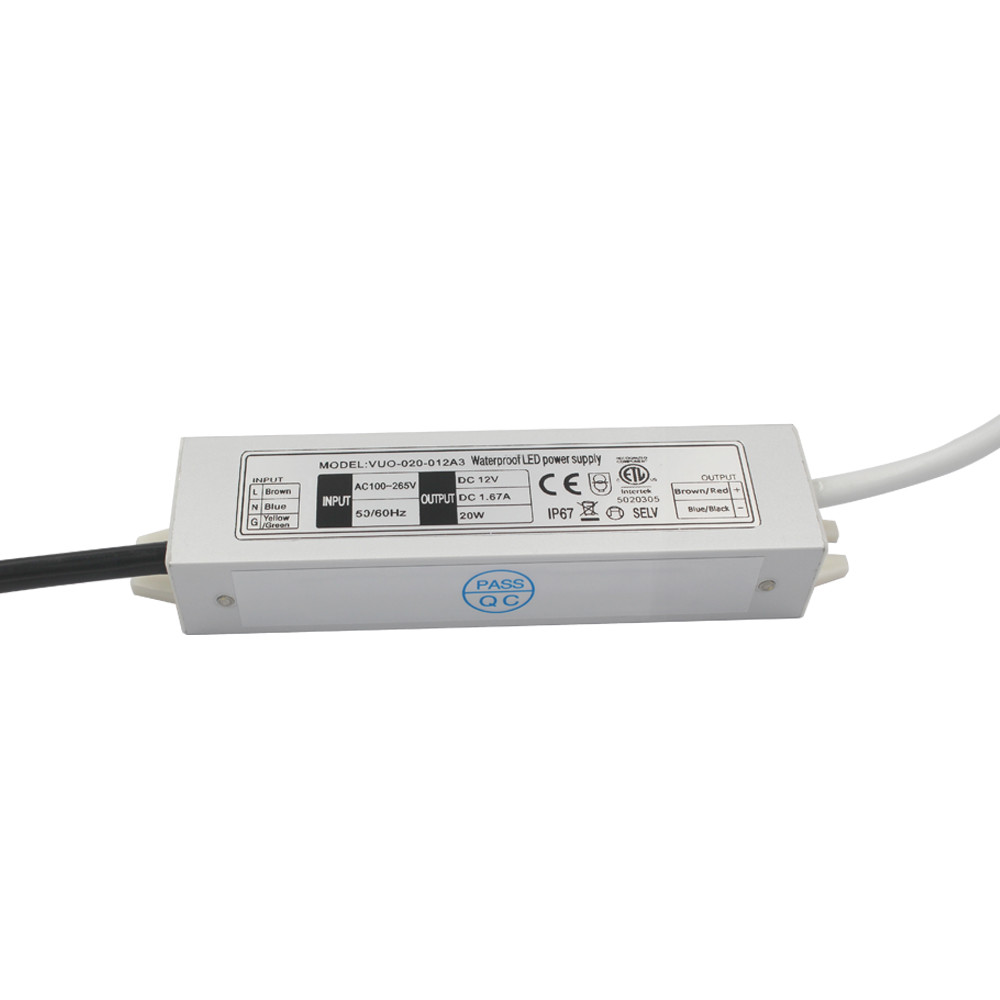 постоянн электропитание 12V напряжения тока 20W делает ультра тонкого водителя водостойким СИД IP67