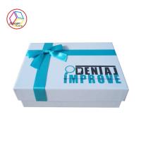 Custom Cardboard Gift Boxes Two Color Printing Silk Insert Stain Fabric
