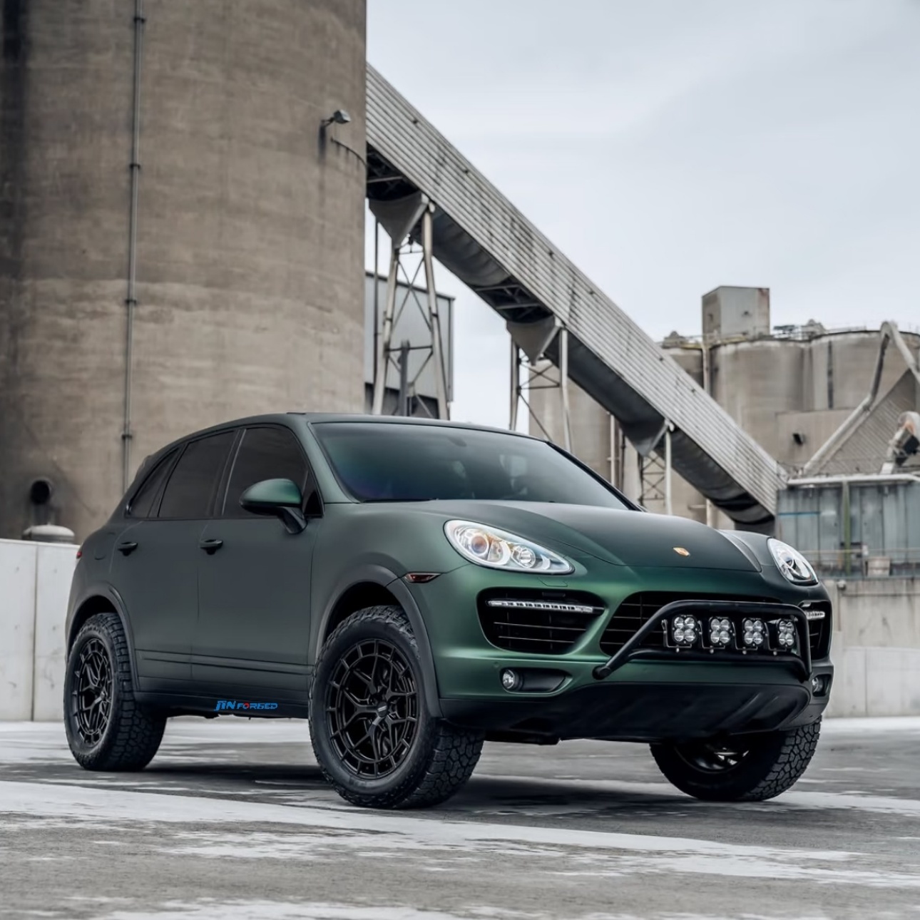 Off-roadSedan Aluminum Alloy Wheel Hub 15 16 17 18 19 Inches Forged Gloss Black Rim for Cayenne JeepLand Cruiser