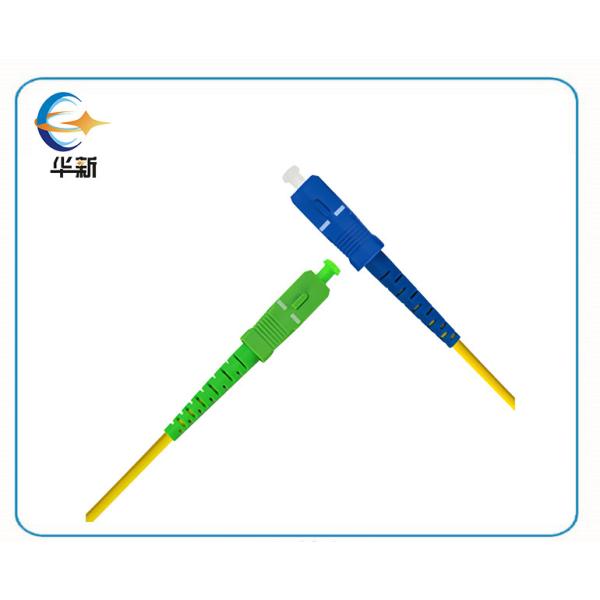 Cordon de patch en fibre optique rapide et de transfert de données avec enveloppe extérieure de type fibre G.652D/G.657A LSZH/PVC