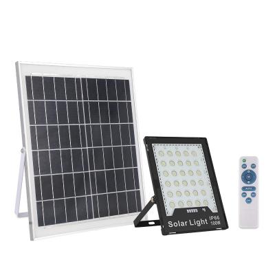 4-6 Hours Charging Time Remote Control 100w-400w SOLAR LED Flood Lights Used In Public And Garden