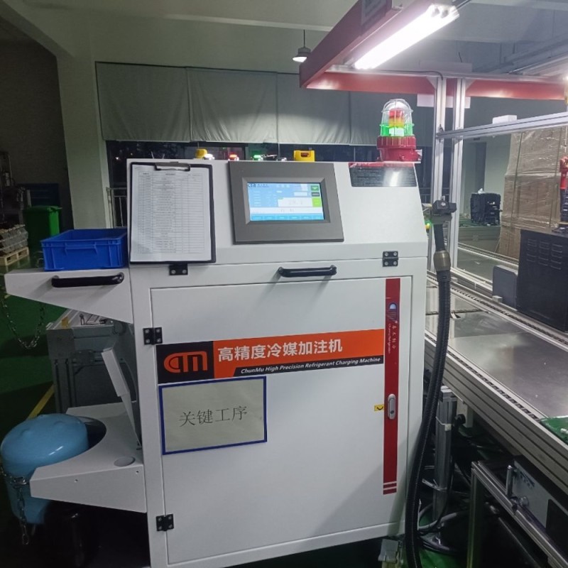 Safe Refrigerant Charging Machine wtih charging speed ranges from 40g/s to 200g/s