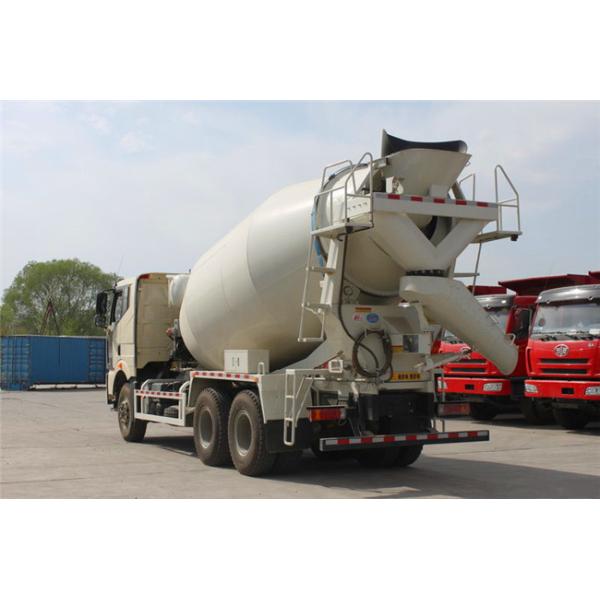 White Concrete Construction Equipment  , FAW J6P Self - Load Mobile Concrete Mixer 8 Cubic Meters