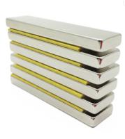 A barra feita sob encomenda do bloco dá forma a ímãs maiorias do neodímio N42 50*30*10mm