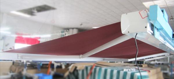 Dossel retrátil de alta qualidade motorizado do toldo da gaveta completa