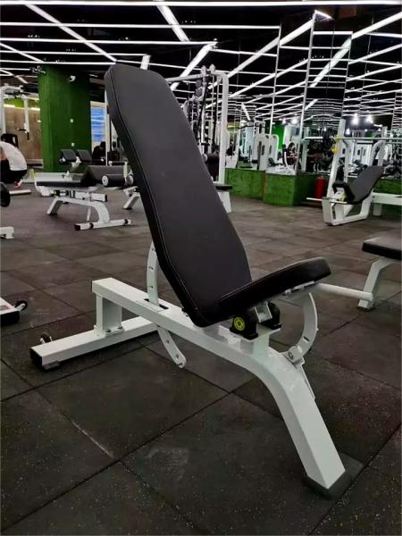 High Quality Super Adjustable Metal Gym Bench Indoor Fitness Equipment with Cable Weight Training for Weight Training