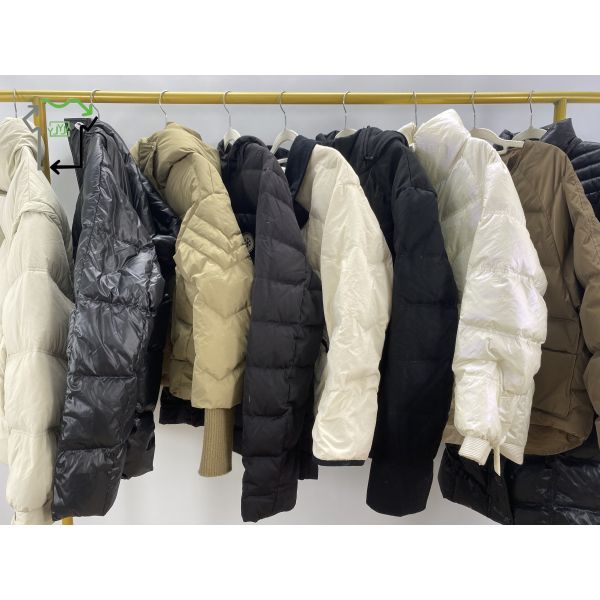 Wholesale Winter Warm High Quality Fashion Second Hand Thick Down Bulk Package Used Clothes Second Hand Clothes