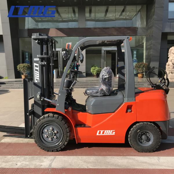 LTMG Side Shift 3 .5 Ton Gas Powered Forklift , 4 Wheel Drive Forklift With Cabin