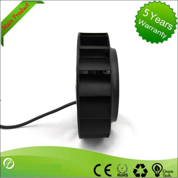 Ressemblez Ebm-après les fans centrifuges de l'EC PA66 avec les lames incurvées