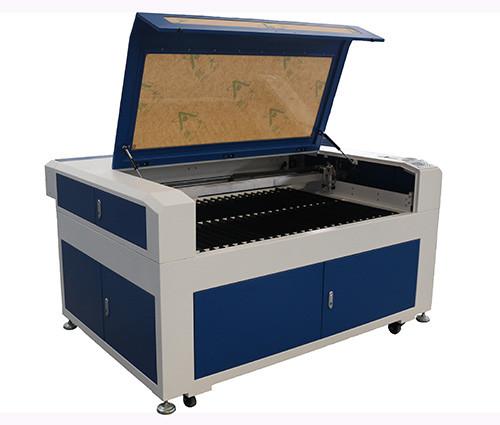 Water Cooling High Precision CO2 Laser Engraving Cutting Machine For Wood Products
