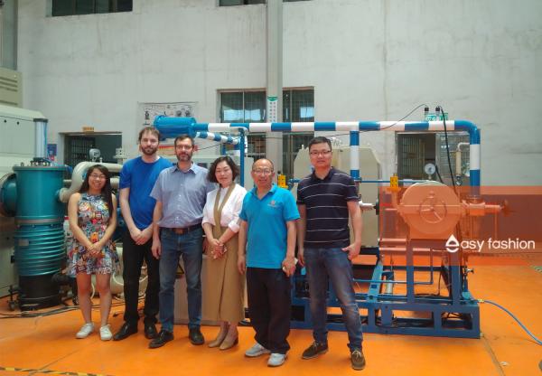 World Most Advanced Vacuum Sintering Furnace Hot Pressing System , Adjustable Power