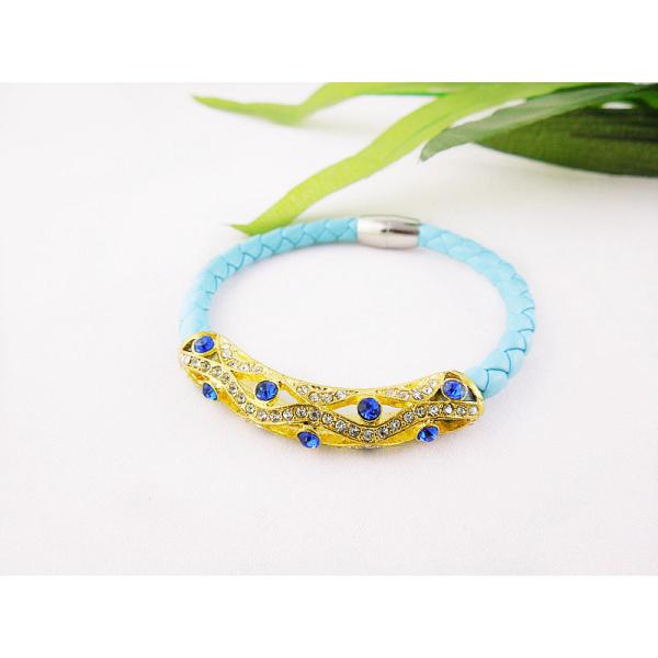 LB0033 Red  Crystal Leather Warp Bracelets , Elegant Designs and Excellent Finishing