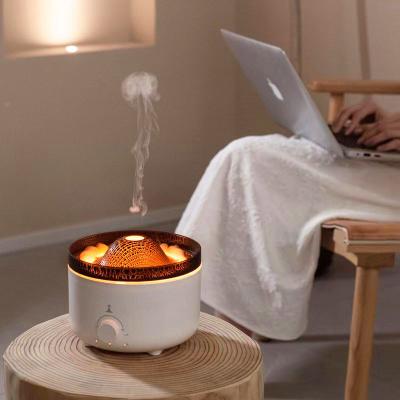 560 ml Humidificateur de flamme de feu ambiant Humidificateur de flamme avec 7 couleurs Humeur Fonctionnement léger et silencieux