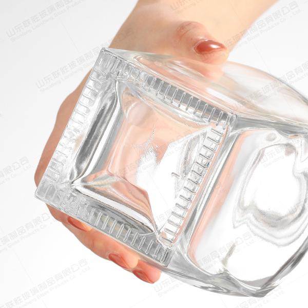 Clear Glass Wine Bottle 350ml 500ml 700ml 1000ml for Wine Personalized Packaging