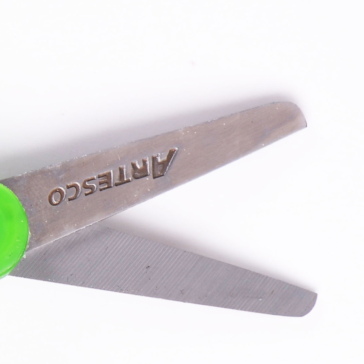 Wholesale high quality office and school customized carbon steel kid safety scissors