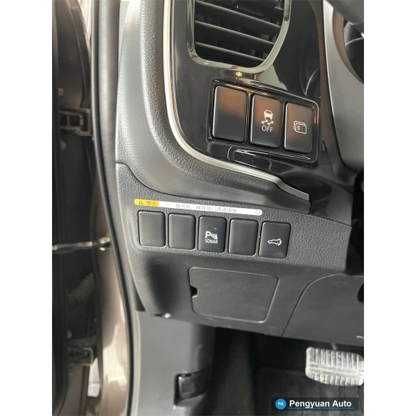 2018 Mitsubishi Outlander 2.4L 4WD Luxury 7-Seater Used SUV