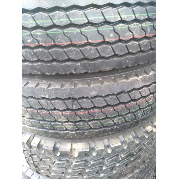 l'autobus de camion des véhicules utilitaires 700R16 bande le tube radial de LT Truck Tires With