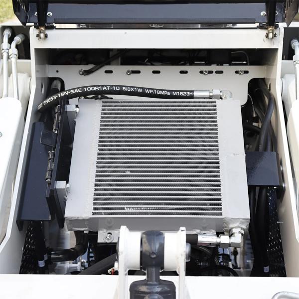 17.2kw Mini Loader Machine Disesel Crawler Micro Skid Steer Loader With Big Flow Hydraulic Valve