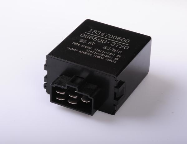 24V 5 Pins Electronic Flashing Relay 1-83470-060-0/066500-3720 Truck
