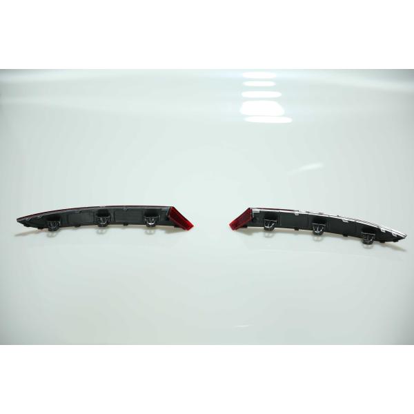 Car Rear Bumper Reflector Light For VW Passat 16-18 Decorate Light