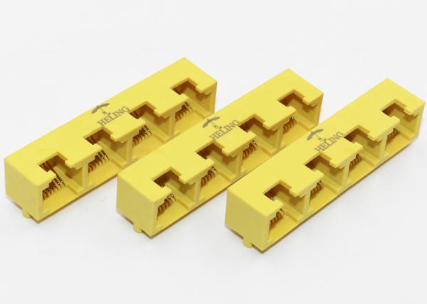 1 x 4 entrada lateral amarela RJ45 Jack modular THT para o router da rede