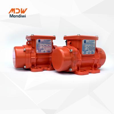 220V Concrete Vibrator Motor 3000rpm 2KN Force for Batching Plant
