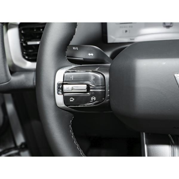 Deepal G318 Full Electric Car has a 14.6-inch large-size screen, the car system is rich in features, equipped with front and rear dual-motor four-wheel drive system