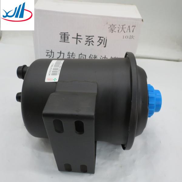 Sinotruk Howo T7H power steering oil tank WG9925470033