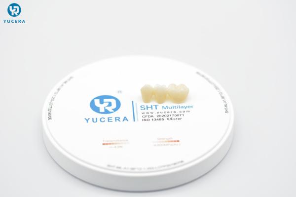 Résistance à la flexion de disque multicouche de zircone de Fresas Dentales excellente