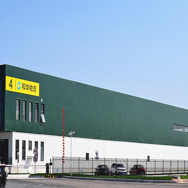 Structure en acier entrepôt de stockage agricole panneau sandwich en acier préfabriqué mur