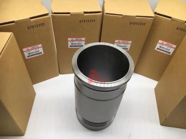 ME051633 6D24 Cylinder Liner For Mitsubishi Diesel Engine Parts