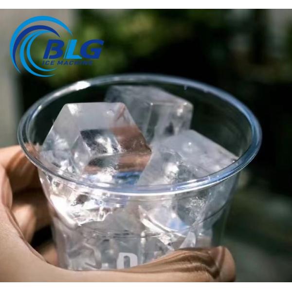 BLG High Quality 220V Automatic Commercial Cube Ice Machine Air-Cooled 55kg Intelligent Home for Cold Drinks Big Square Shape