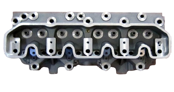 Engine Cylinder Head Mercedes Benz Engine Parts 300 TDI ERR 5027 ISO / CE
