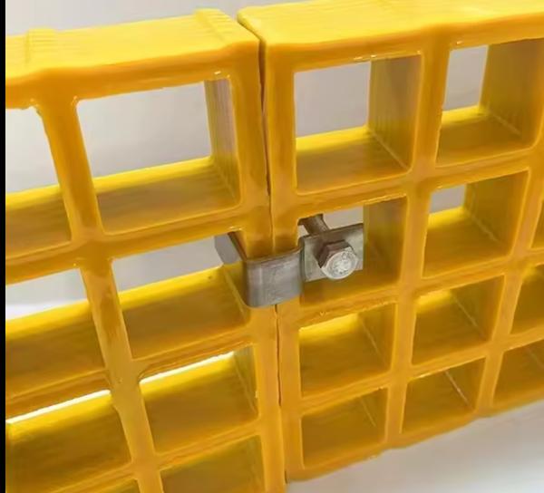 Custom Size Color Thickness Molded Fiberglass Grating FRP GRP Mesh Plastic Fiberglass Flooring