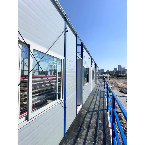 Direct Prefab Hobbit House with Steel Door and Square Design