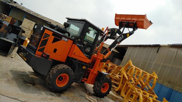930 3 Ton Mini Wheel Loader Machine With Manual Flexible Shaft Control Disc Brake